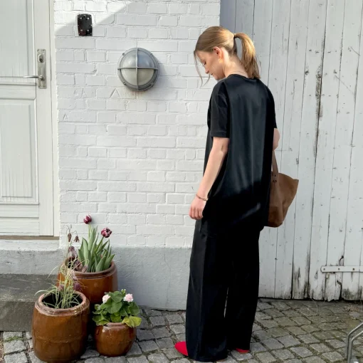 DERRET T-Shirt - Bomuld - Black (900)
