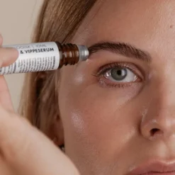 Økologisk Bryn- og Vippeserum