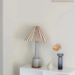 Lampeskærm, 24 cm - Beige Med Brune Lodrette Striber